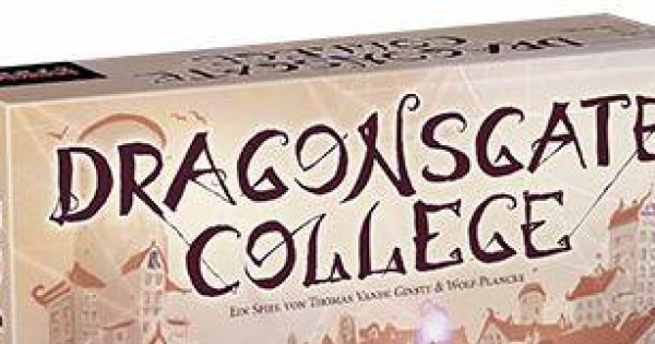 Dragonsgate College - Mit Magie, Kampf und List zum erfolgreichen Studienabschluss